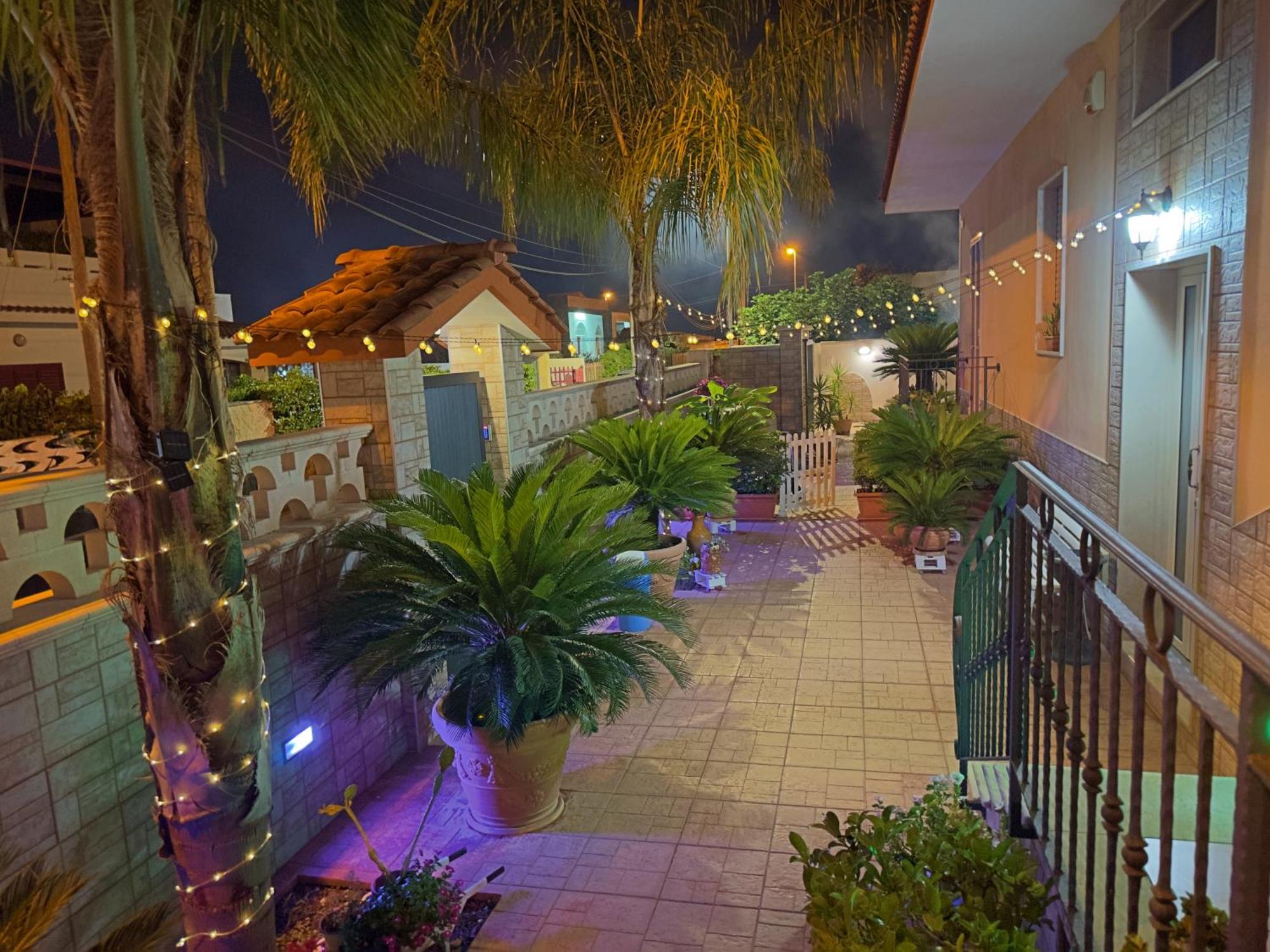 B&B Afrodite Лепорано Екстериор снимка