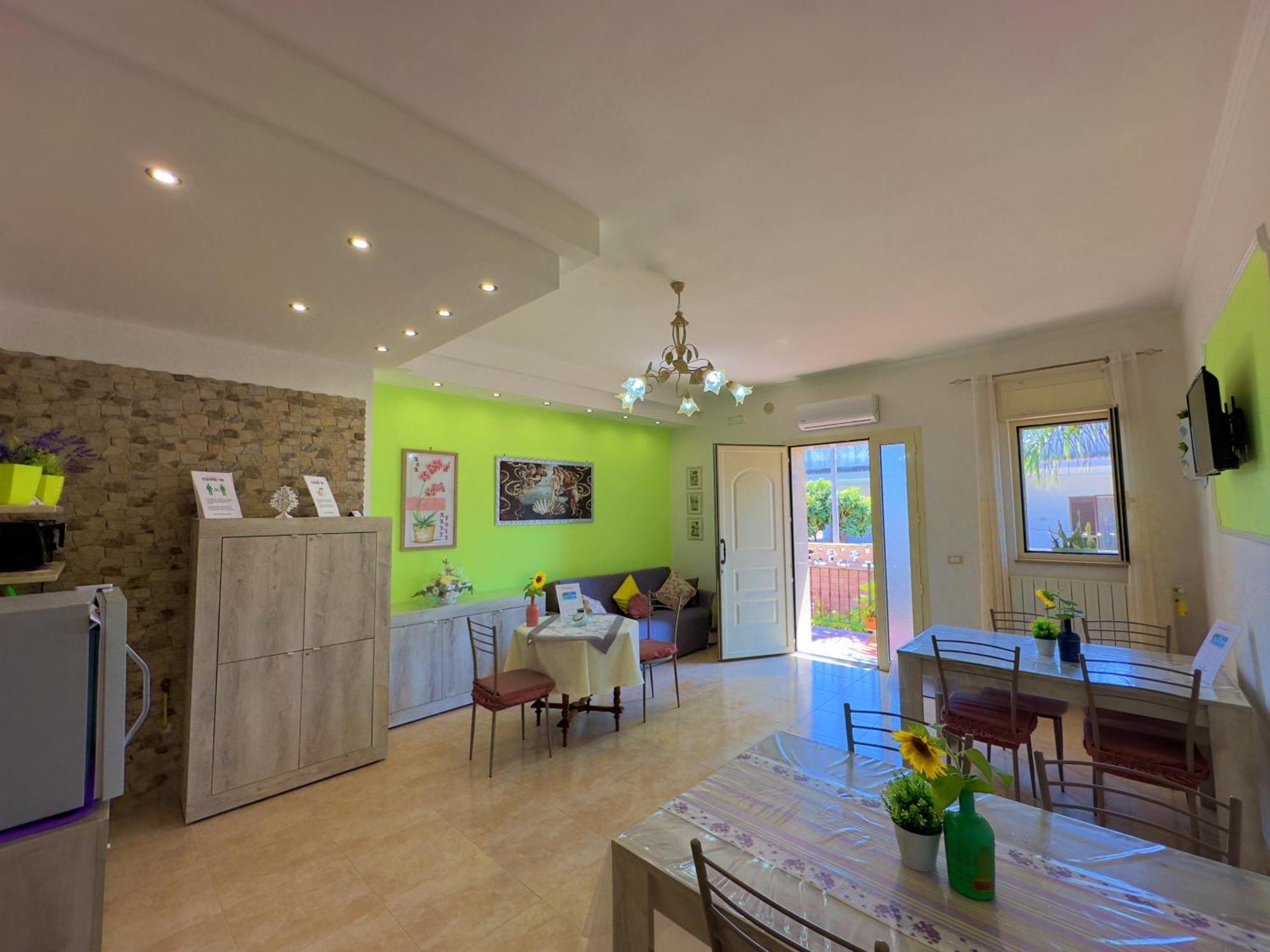 B&B Afrodite Лепорано Екстериор снимка